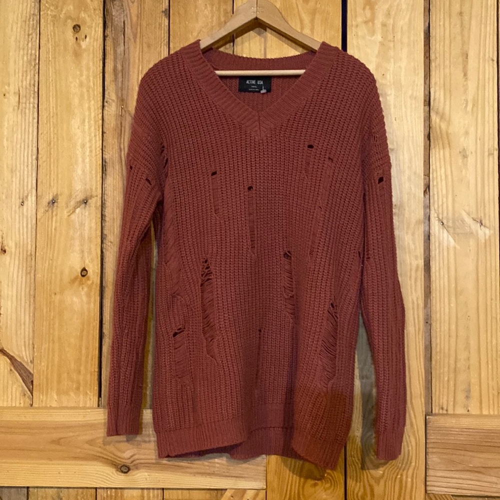 Active USA sweater